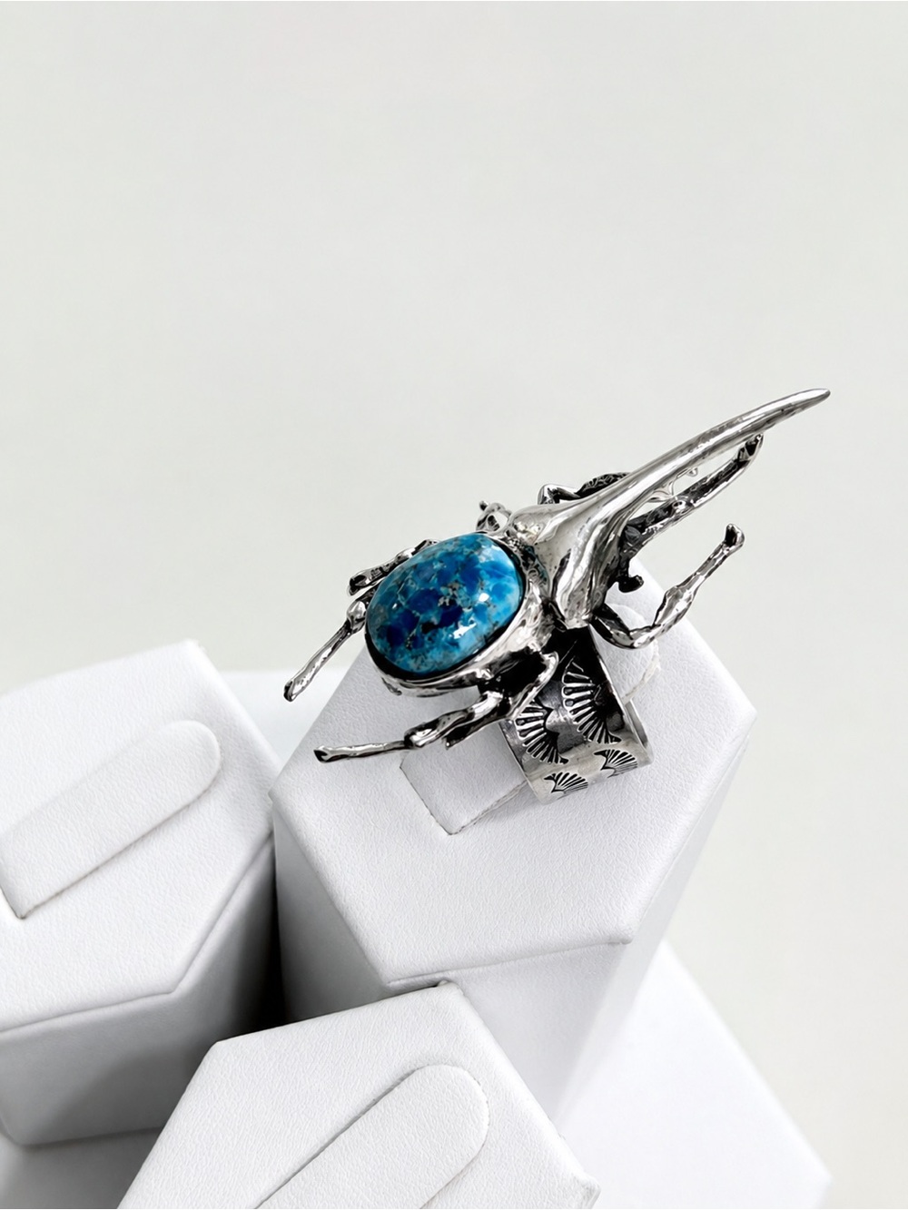 Sterling Silver Beetle Ring with Turquoise Stone - Picture 3 of 4